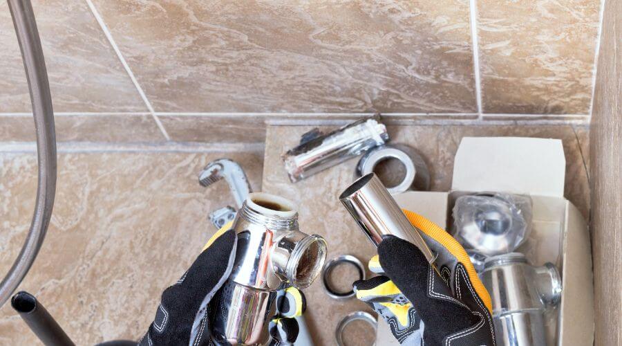 Professional gutter cleaning in Albany, LA